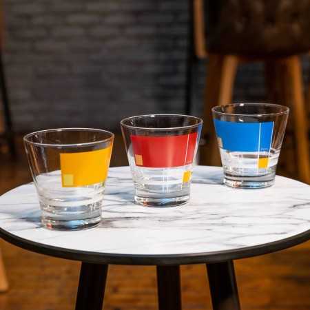 Coffee glasses geommetrical...