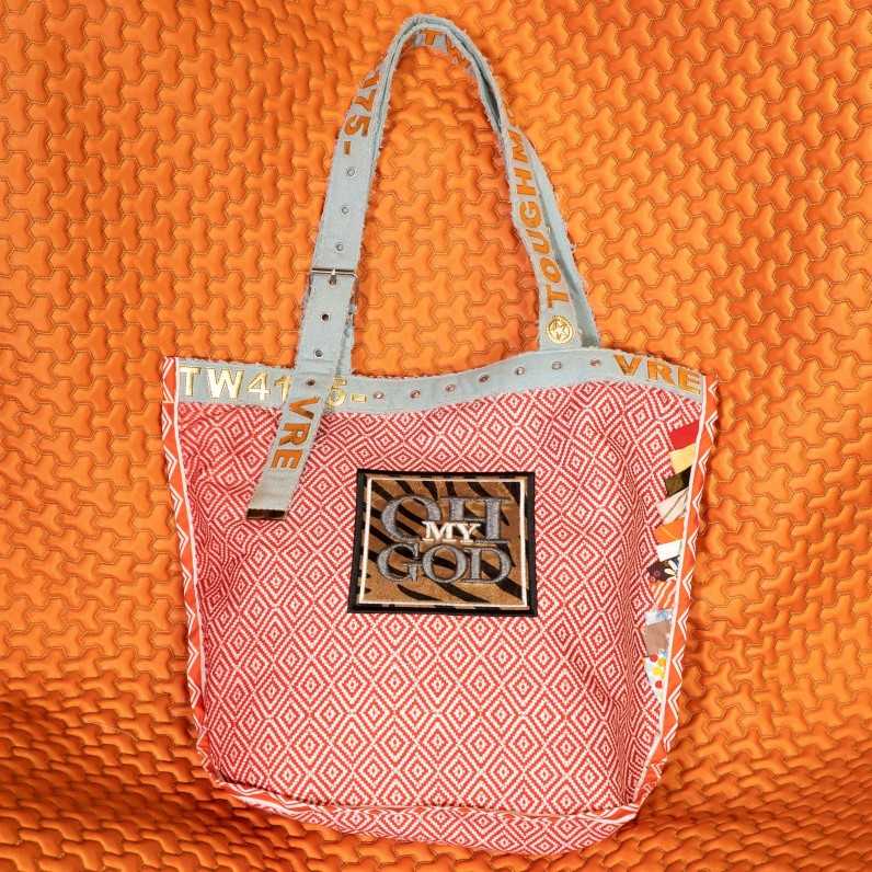 CLAUDIA TOTE Unique Piece Handikraft...