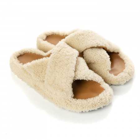 SHEEPSKIN & LEATHER