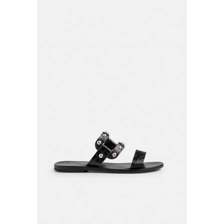 Ithaki~Studs